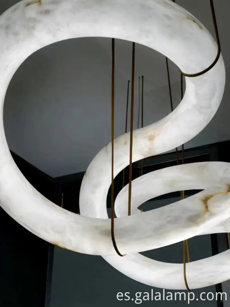 Diseño de luz colgante de mármol español único y moderno